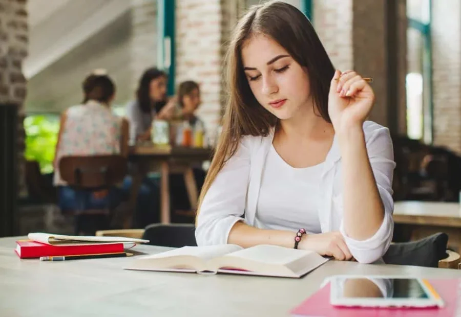 Why Learning French in Dubai Can Boost Your International Career Opportunities